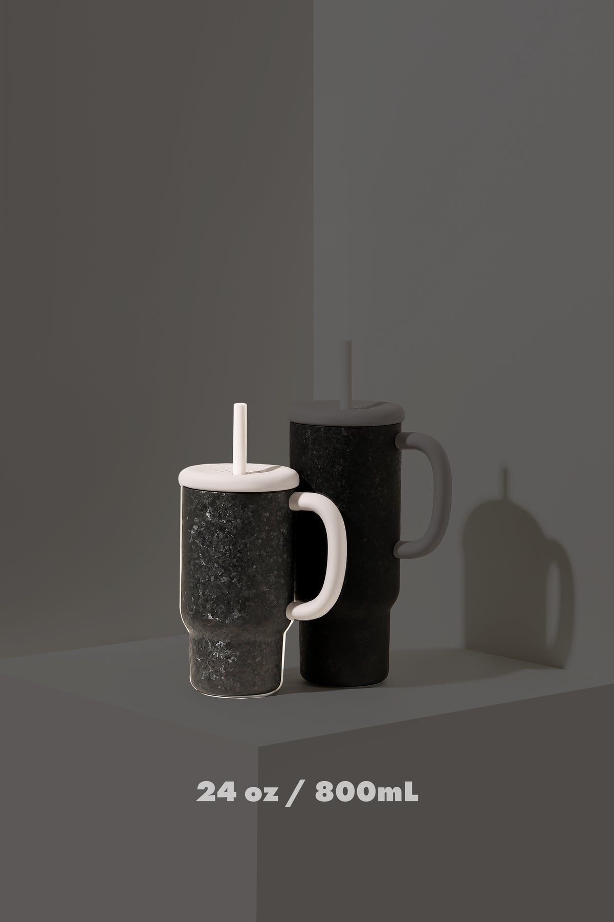 Mono-Ti  —  Titanium Pure Hydration Tumbler — Graphite Gray
